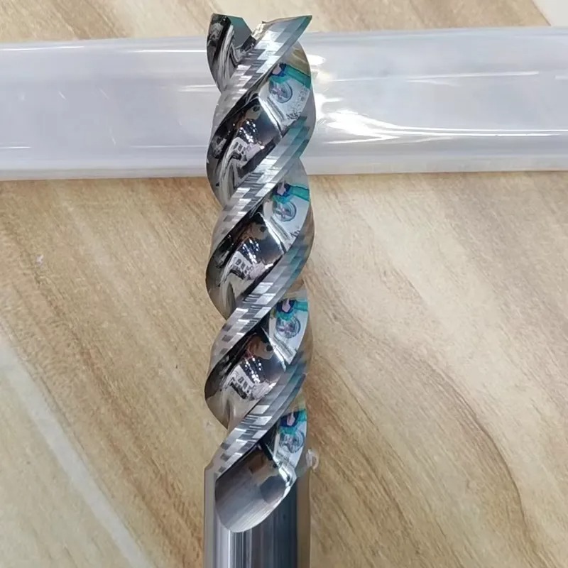 End Mill - Fraise à 3 cannelures à angle